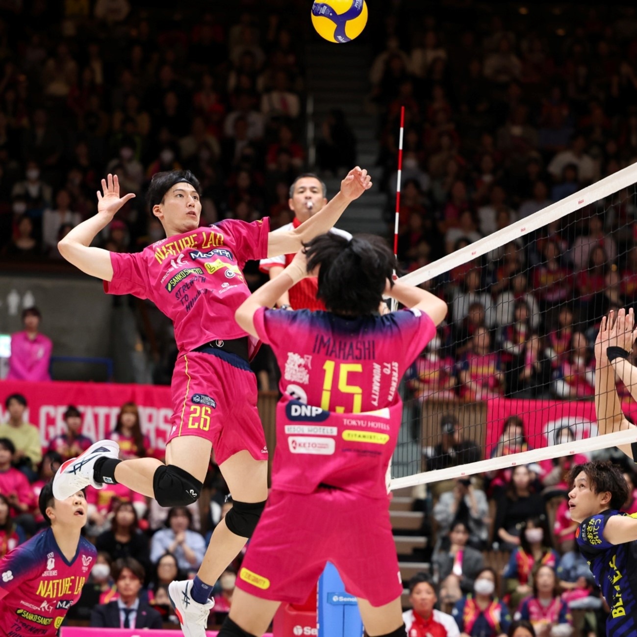 2017 重大声明：铃木一朗在马林鱼球场投出他职业生涯最后一次正式的高球传球